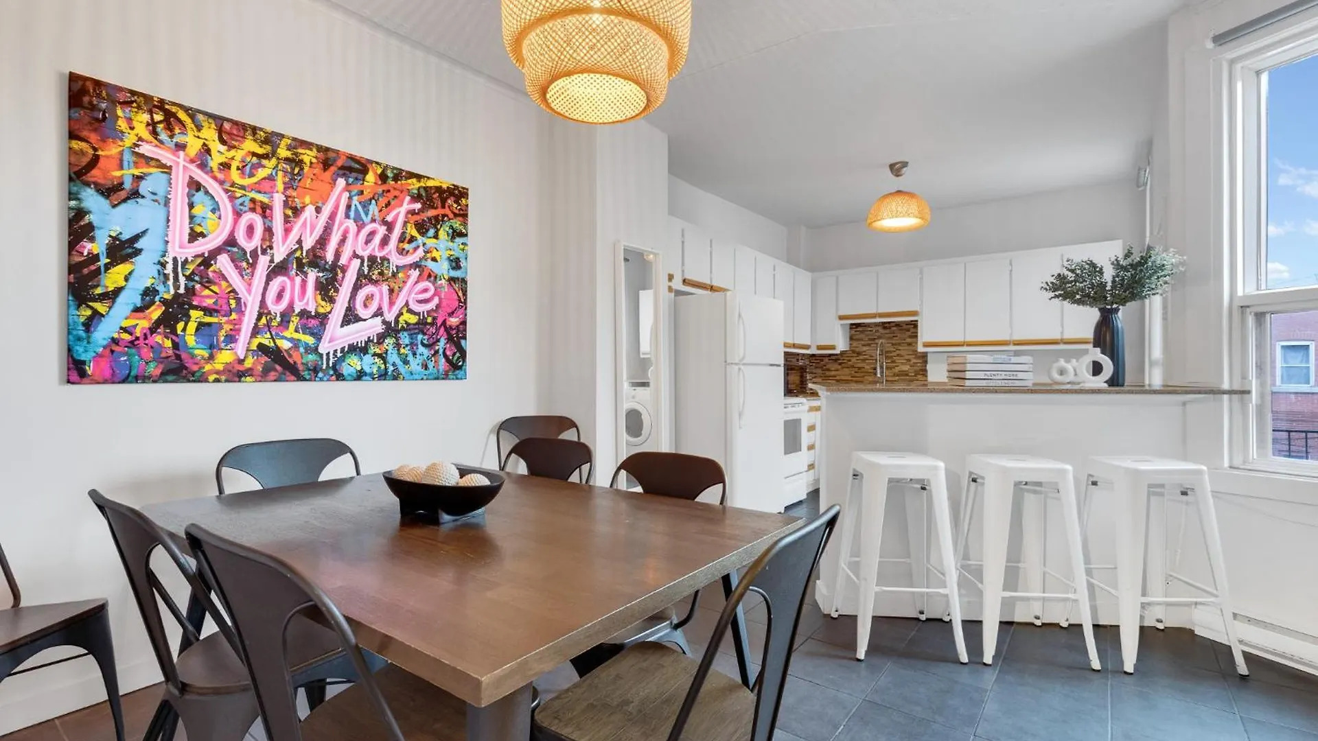 Liv Mtl Avenue Aparthotel Montreal