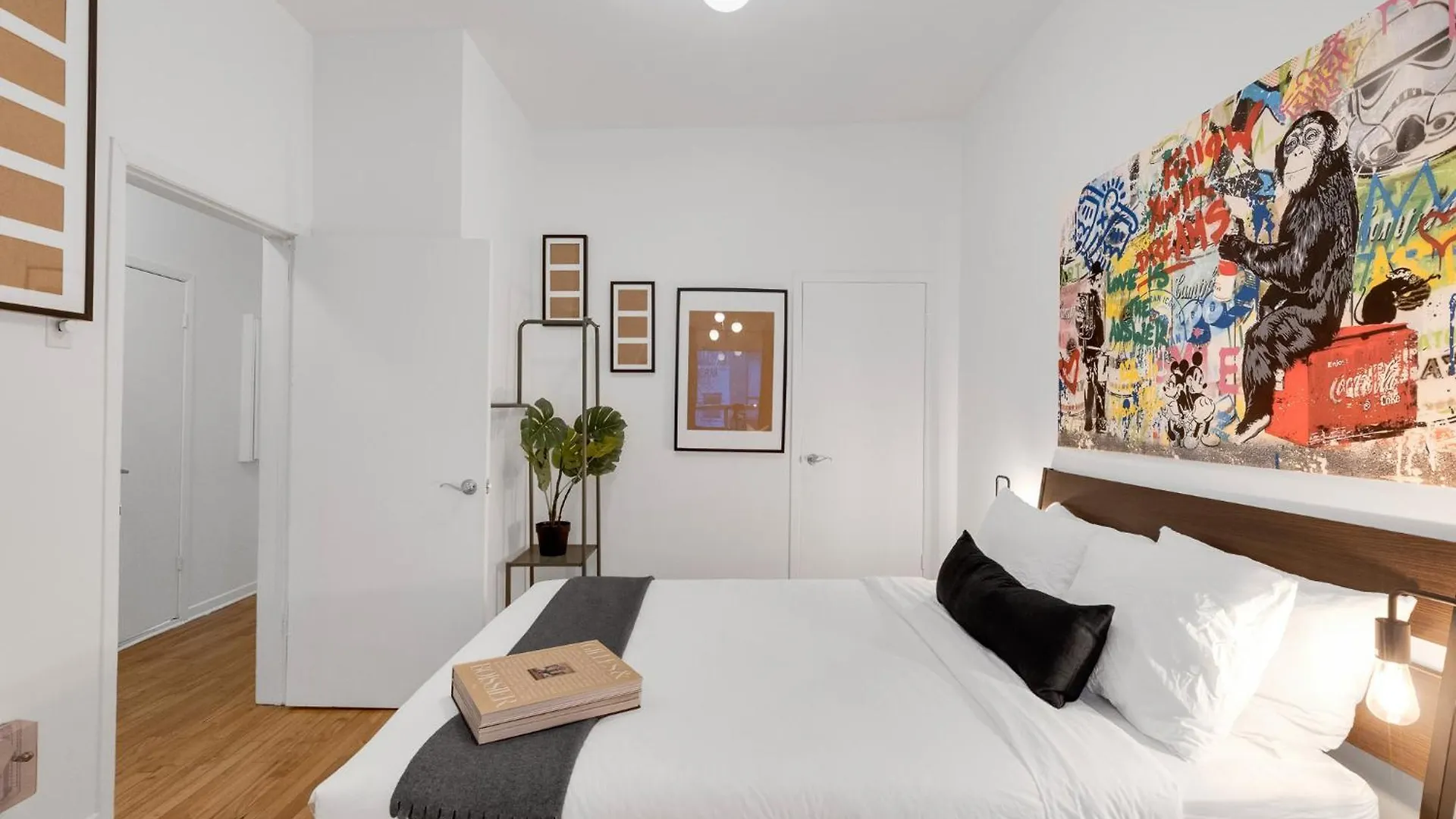 Liv Mtl Avenue Aparthotel Montreal