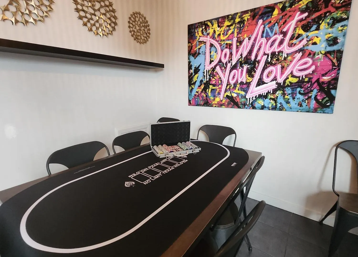 Liv Mtl Avenue Aparthotel Montreal 0*,  Canada