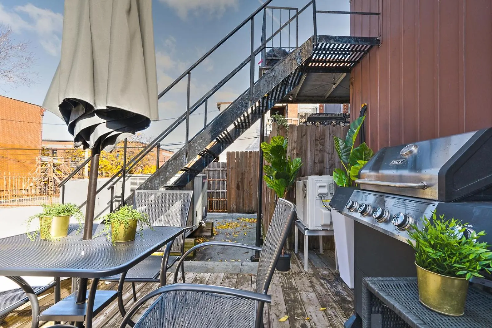 Liv Mtl Avenue Aparthotel Montreal 0*,  Canada